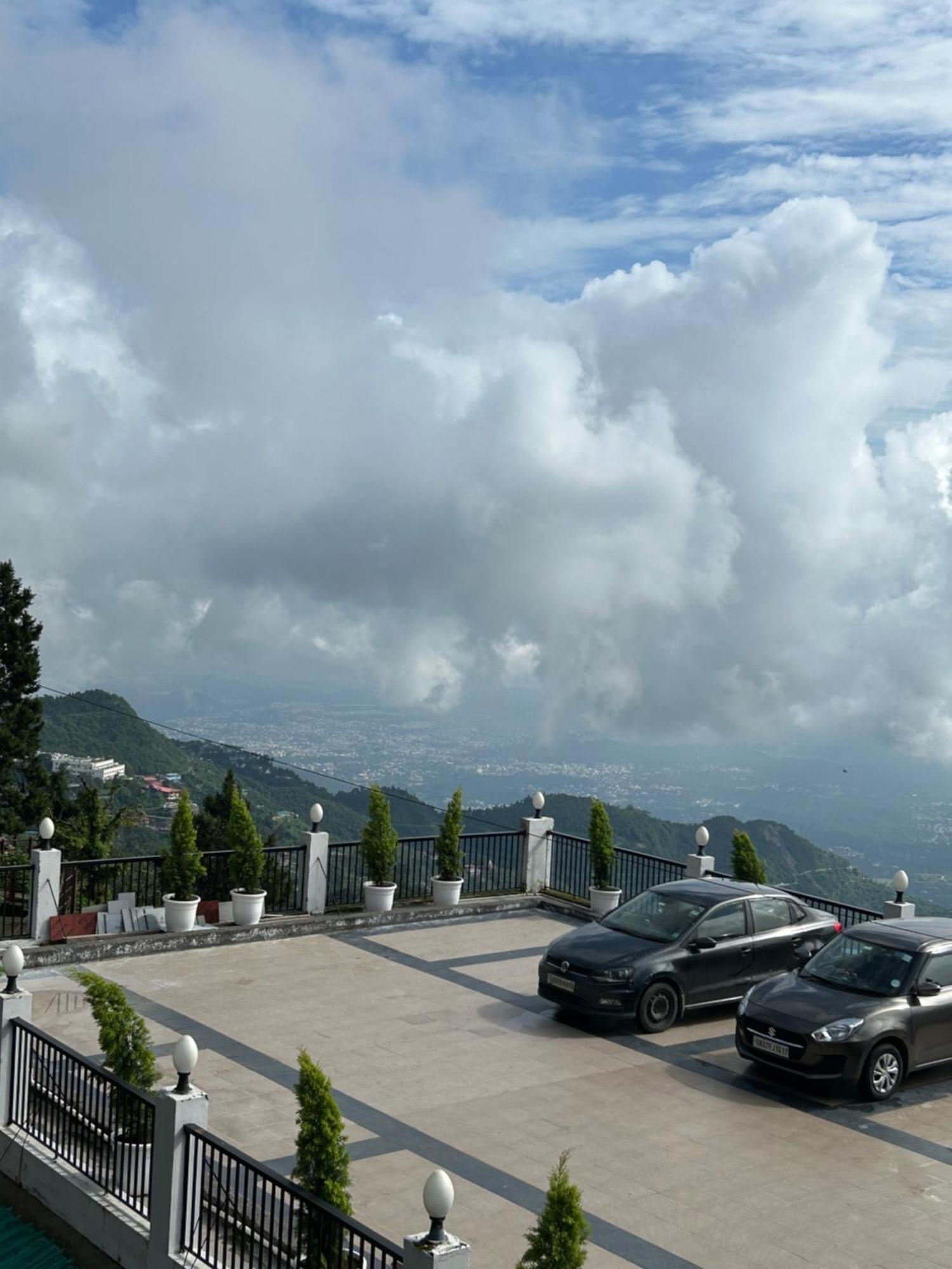 Ab'S Abode-A Boutique Hotel 穆索里 外观 照片