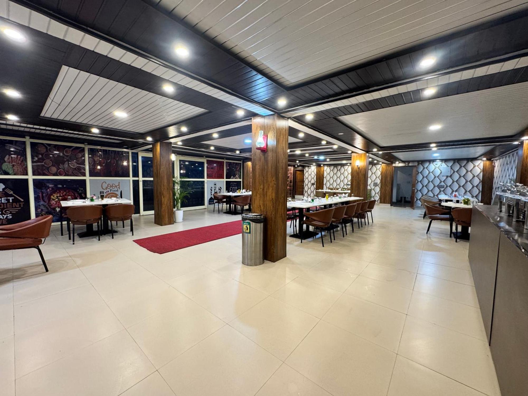 Ab'S Abode-A Boutique Hotel 穆索里 外观 照片